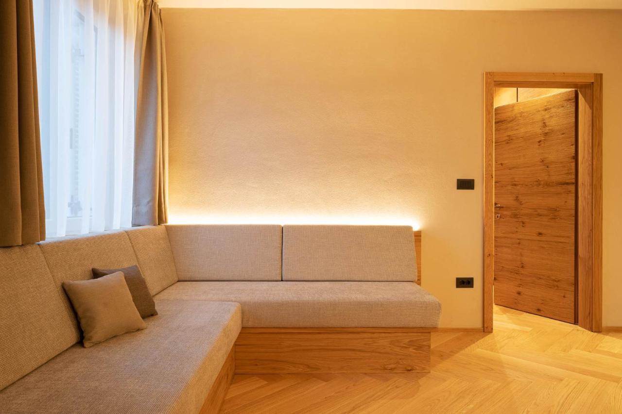 Ladurner Suites Мерано Екстер'єр фото