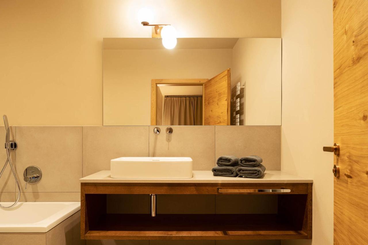 Ladurner Suites Мерано Екстер'єр фото