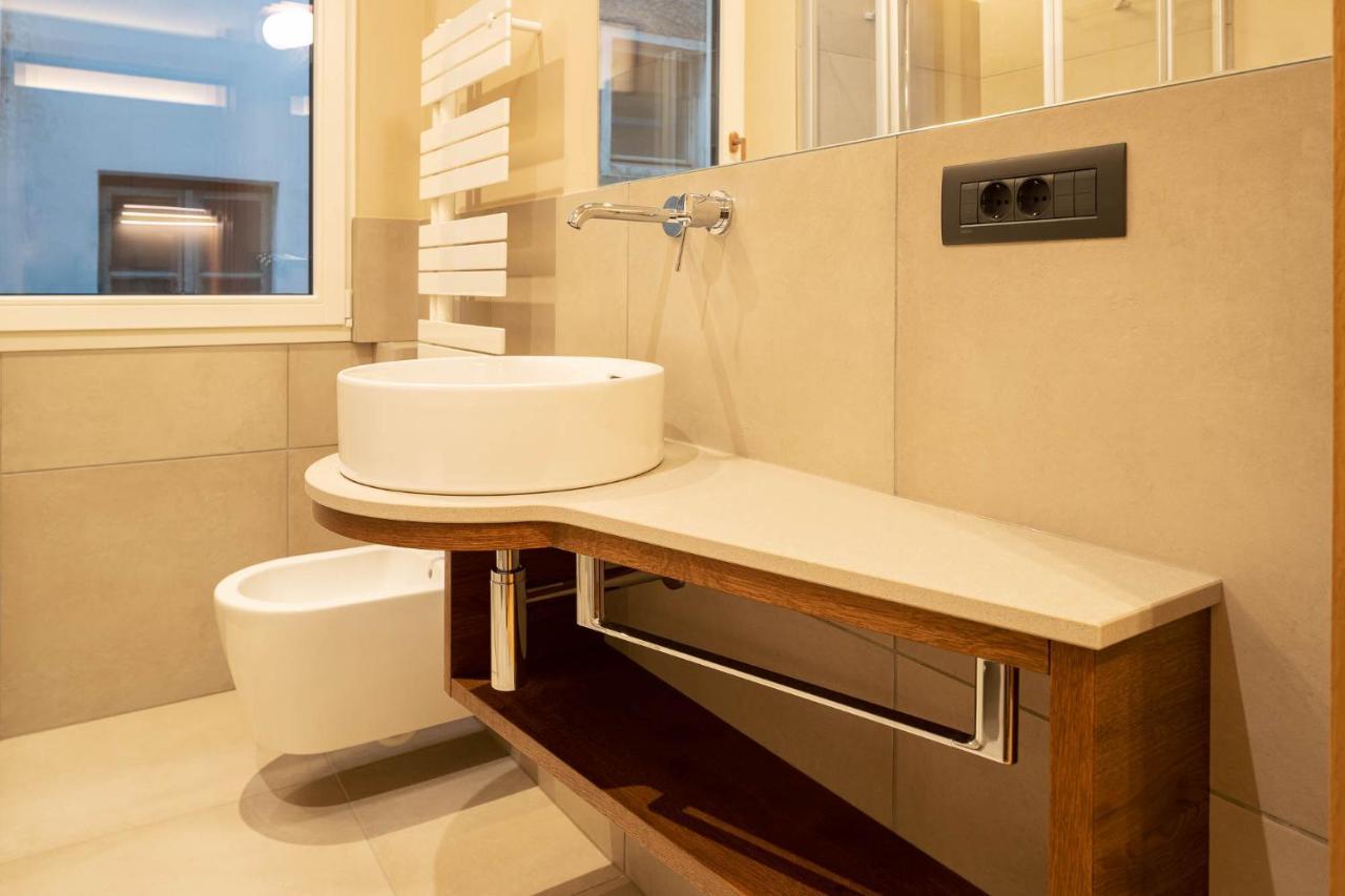 Ladurner Suites Мерано Екстер'єр фото